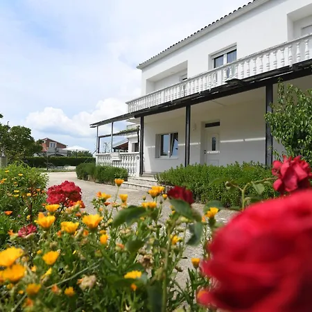 Maslina Ferienhaus *