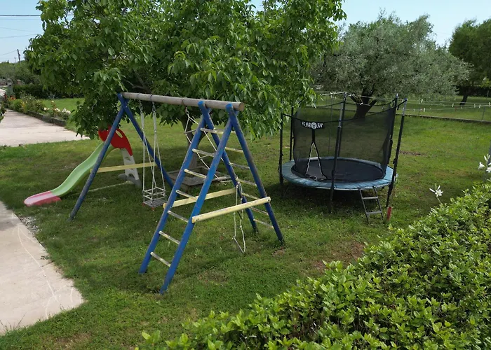 Maslina Дом отдыха Prkos